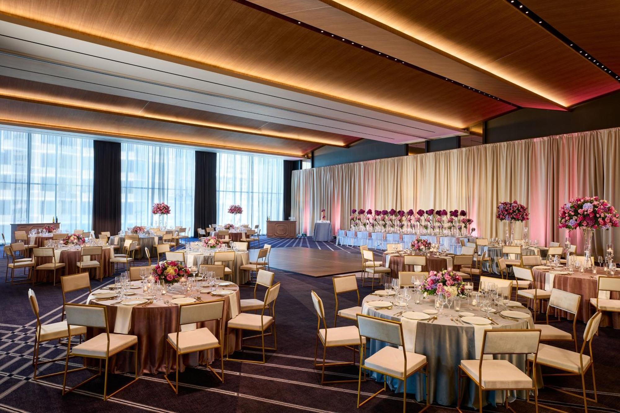 Jw Marriott Dallas Arts District Exterior photo